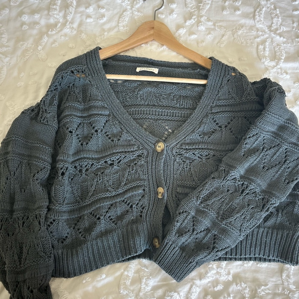 EUC Neuflora Daphne Cardigan in Navy